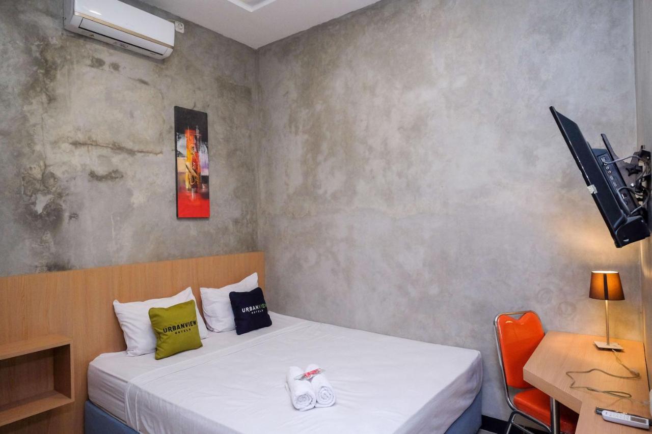 Urbanview Hotel Syariah Artamara Tegal By Reddoorz المظهر الخارجي الصورة
